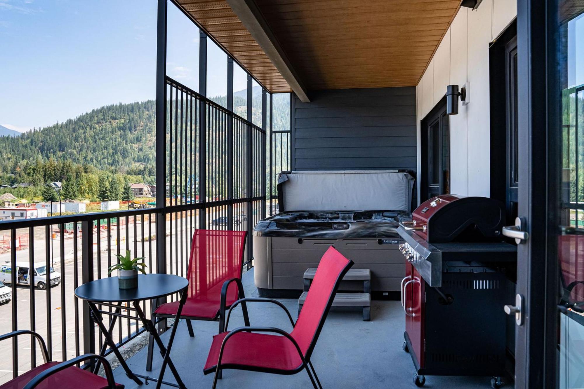 Alpine Haven By Revelstoke Vacations Exterior foto